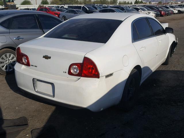 1G1ZG57B99F211921 - 2009 CHEVROLET MALIBU LS WHITE photo 4