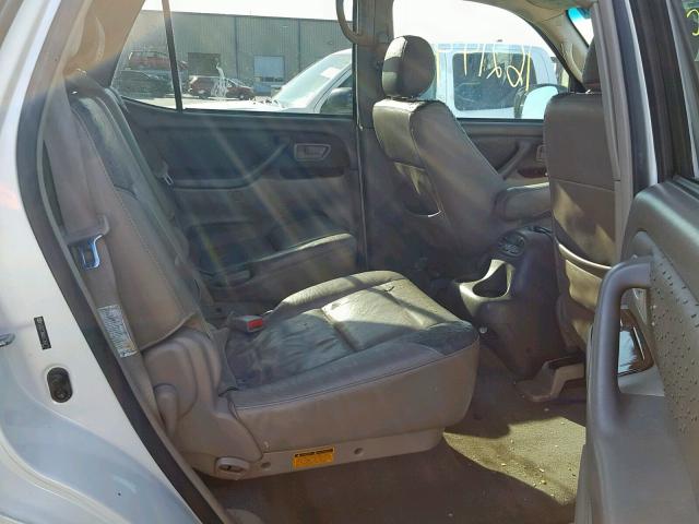 5TDZT38A05S260772 - 2005 TOYOTA SEQUOIA LI WHITE photo 6