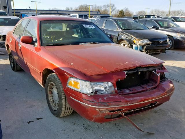 2FAFP74W3YX171180 - 2000 FORD CROWN VICT RED photo 1