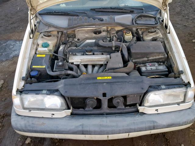 YV1LW5729T2229666 - 1996 VOLVO 850 WHITE photo 7