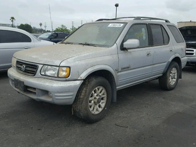 4S6CK58W8Y4411490 - 2000 HONDA PASSPORT E SILVER photo 2