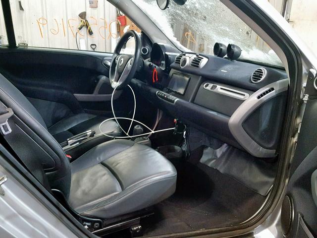 WMEEK3BA1DK595749 - 2013 SMART FORTWO PAS 银色 照片 5