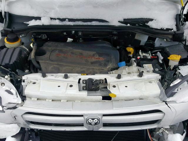 ZFBERFBT4F6A66116 - 2015 RAM PROMASTER 白色 照片 7