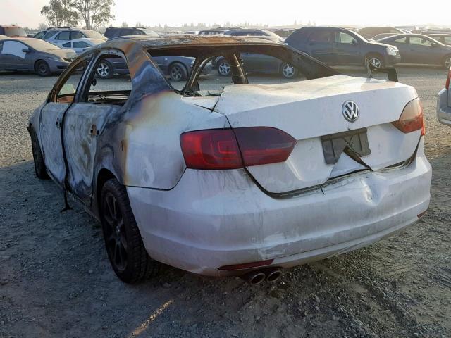 3VW1K7AJ3DM390901 - 2013 VOLKSWAGEN JETTA BASE Այրված լուսանկար 3