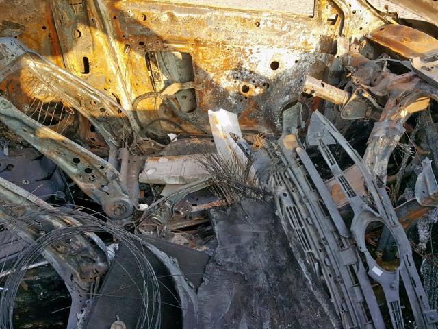 3VW1K7AJ3DM390901 - 2013 VOLKSWAGEN JETTA BASE Այրված լուսանկար 5