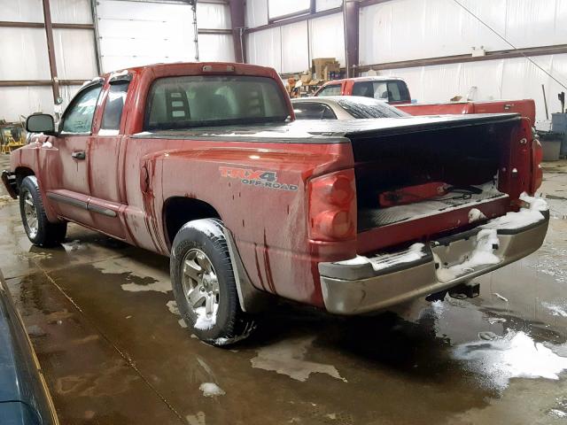 1D7HW42J26S528141 - 2006 DODGE DAKOTA SLT RED photo 3