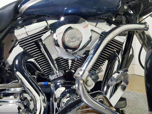 1HD1FRW183Y717953 - 2003 HARLEY-DAVIDSON FLHRCI BLUE photo 11