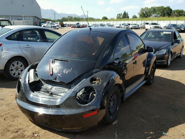 3VWPW3AG3AM021804 - 2010 VOLKSWAGEN NEW BEETLE Qara foto 4