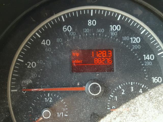 3VWPW3AG3AM021804 - 2010 VOLKSWAGEN NEW BEETLE Qara foto 8