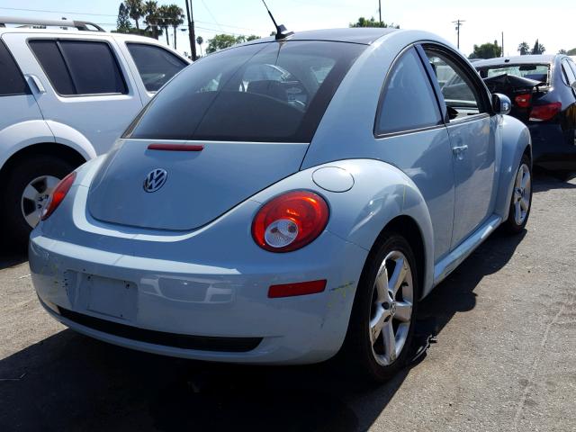 3VWRG3AG6AM036660 - 2010 VOLKSWAGEN NEW BEETLE ლურჯი ფოტო 4