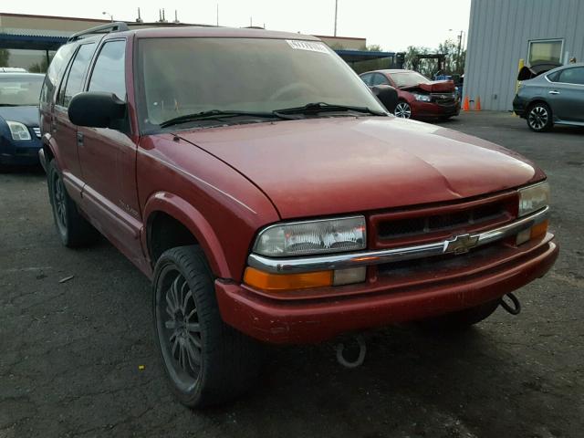 1GNDT13WXX2248406 - 1999 CHEVROLET BLAZER RED photo 1