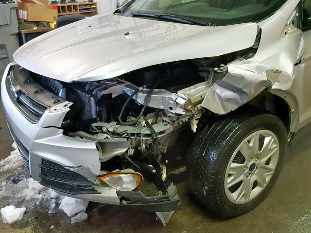 1FMCU0F71GUC79981 - 2016 FORD ESCAPE S SILVER photo 9