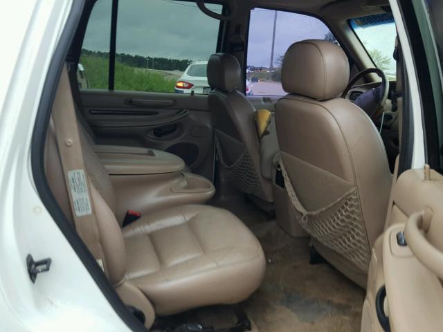 5LMPU28L4WLJ44714 - 1998 LINCOLN NAVIGATOR Ağ foto 6