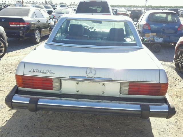 WDBBA45AXCB013828 - 1982 MERCEDES-BENZ 380 SL SILVER photo 6