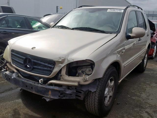 4JGAB54E81A288665 - 2001 MERCEDES-BENZ ML 320 GOLD photo 2