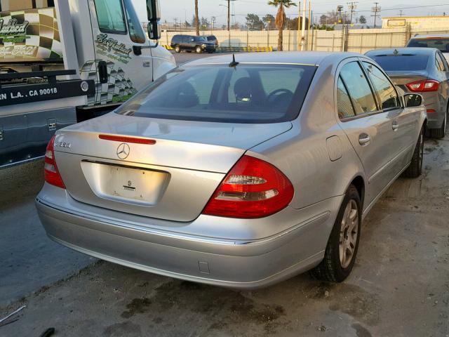 WDBUF56J66A801370 - 2006 MERCEDES-BENZ E 350 GRAY photo 4