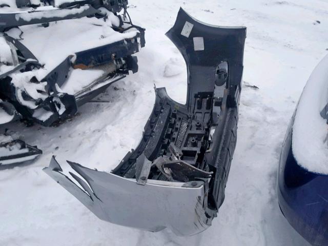 1G1ZB5E18BF360268 - 2011 CHEVROLET MALIBU LS 银色 照片 9