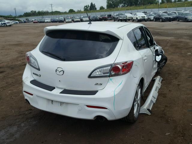 JM1BL1M55B1388920 - 2011 MAZDA 3 S WHITE photo 4