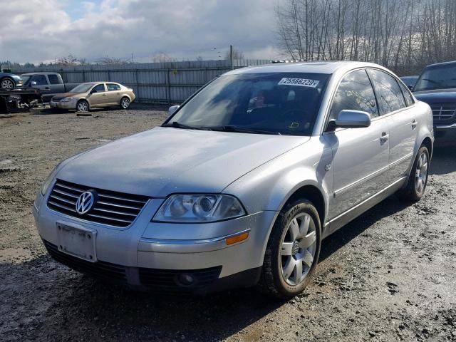 WVWTH63B51P142021 - 2001 VOLKSWAGEN PASSAT GLX 银色 照片 2