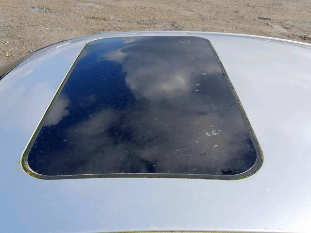 WVWTH63B51P142021 - 2001 VOLKSWAGEN PASSAT GLX 银色 照片 9