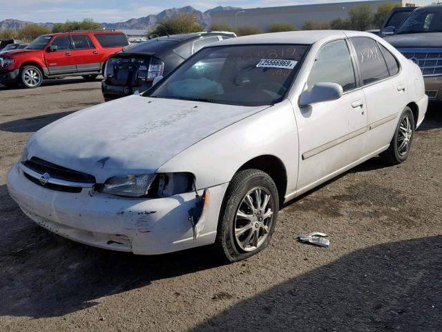 1N4DL01D4WC151494 - 1998 NISSAN ALTIMA XE WHITE photo 2