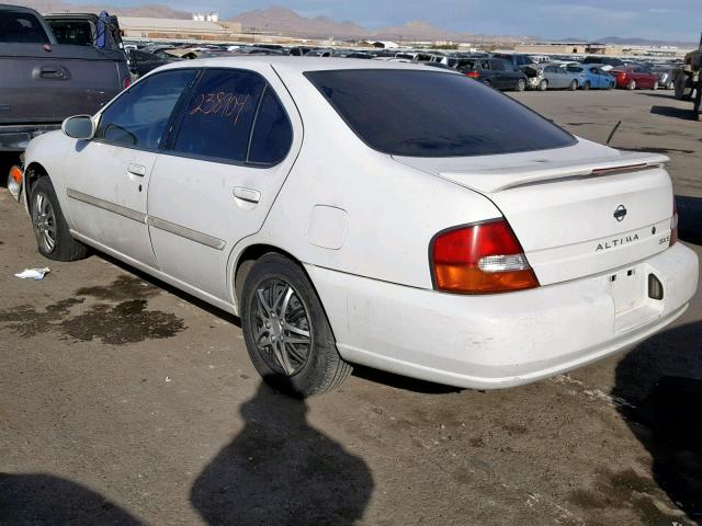 1N4DL01D4WC151494 - 1998 NISSAN ALTIMA XE WHITE photo 3