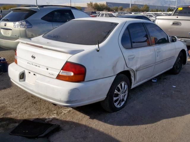 1N4DL01D4WC151494 - 1998 NISSAN ALTIMA XE WHITE photo 4