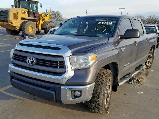 5TFEY5F12EX162898 - 2014 TOYOTA TUNDRA CRE GRAY photo 2