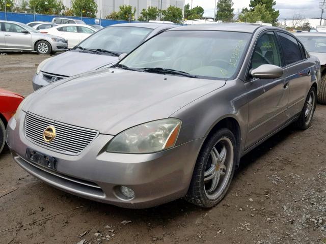 1N4BL11D94C120378 - 2004 NISSAN ALTIMA SE GOLD photo 2