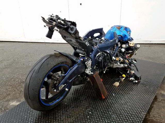 JS1GR7MA5B2102637 - 2011 SUZUKI GSX750 BLUE photo 4