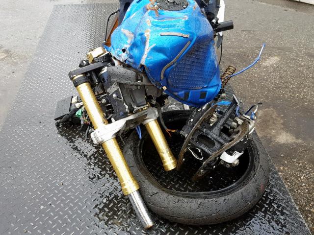 JS1GR7MA5B2102637 - 2011 SUZUKI GSX750 BLUE photo 9