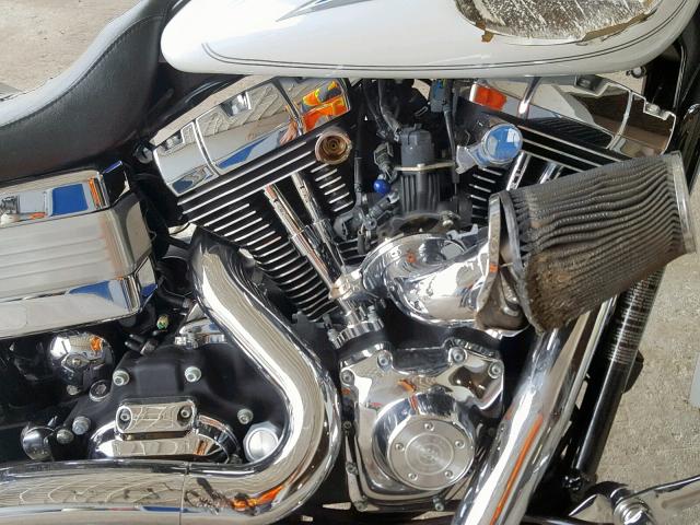 1HD1GN1146K326884 - 2006 HARLEY-DAVIDSON FXDLI WHITE photo 7