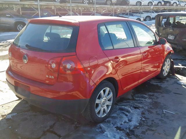 WVWDR71K77W244669 - 2007 VOLKSWAGEN RABBIT RED photo 4