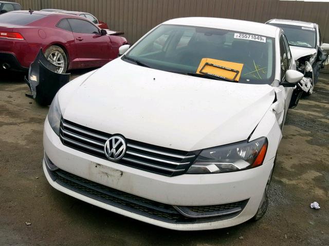 1VWAP7A31CC018881 - 2012 VOLKSWAGEN PASSAT S WHITE photo 2