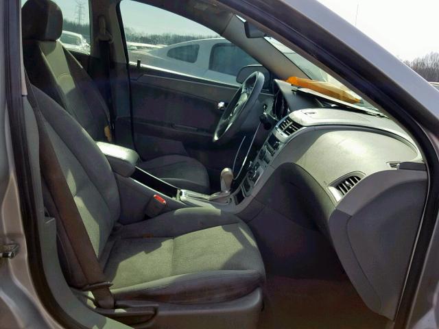 1G1ZG57B68F196759 - 2008 CHEVROLET MALIBU LS 银色 照片 5