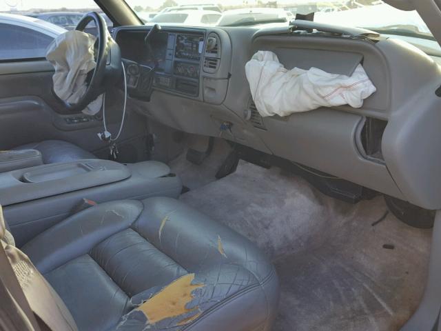 1GKEK13R5WJ720207 - 1998 GMC YUKON WHITE photo 5