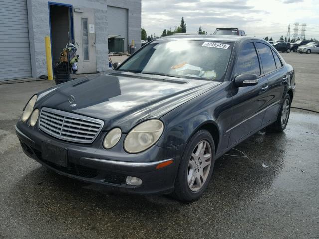 WDBUF65JX3A358966 - 2003 MERCEDES-BENZ E 320 GRAY photo 2