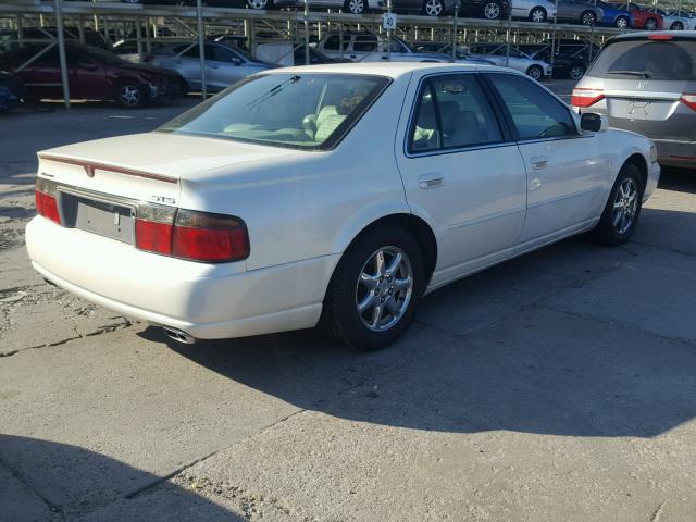 1G6KY5495XU907582 - 1999 CADILLAC SEVILLE ST WHITE photo 4