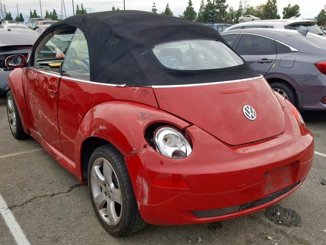 3VWSF31Y06M304686 - 2006 VOLKSWAGEN NEW BEETLE Rot Foto 3