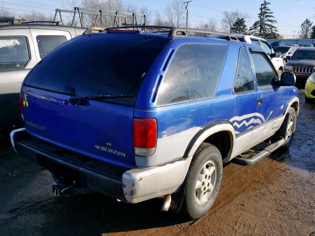 1GNCT18W0TK107973 - 1996 CHEVROLET BLAZER BLUE photo 4