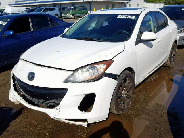 JM1BL1V67C1505776 - 2012 MAZDA 3 S WHITE photo 2