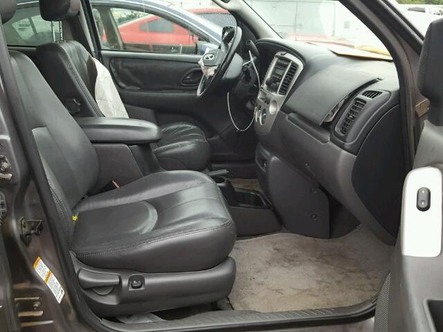 4F2CZ06194KM01642 - 2004 MAZDA TRIBUTE ES 灰色 照片 5