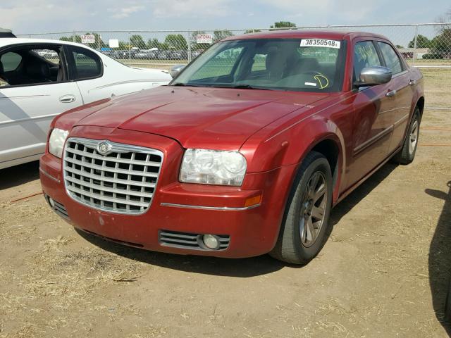 2C3KA53G47H768313 - 2007 CHRYSLER 300 TOURIN RED photo 2