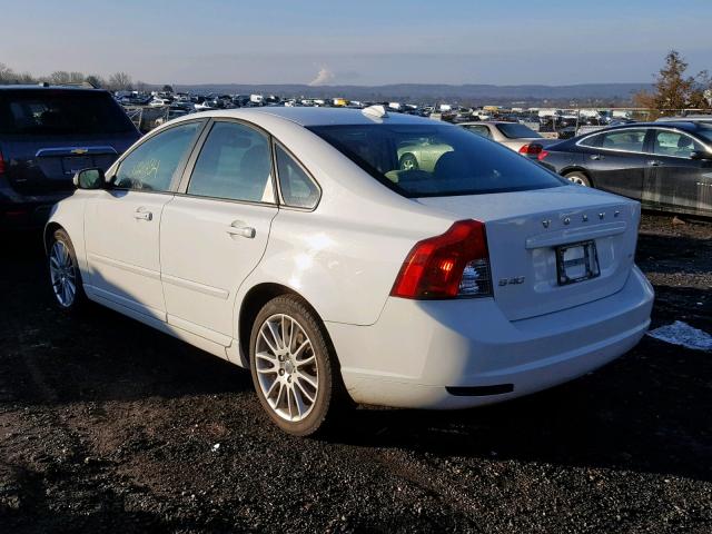 YV1MS390792460882 - 2009 VOLVO S40 2.4I WHITE photo 3