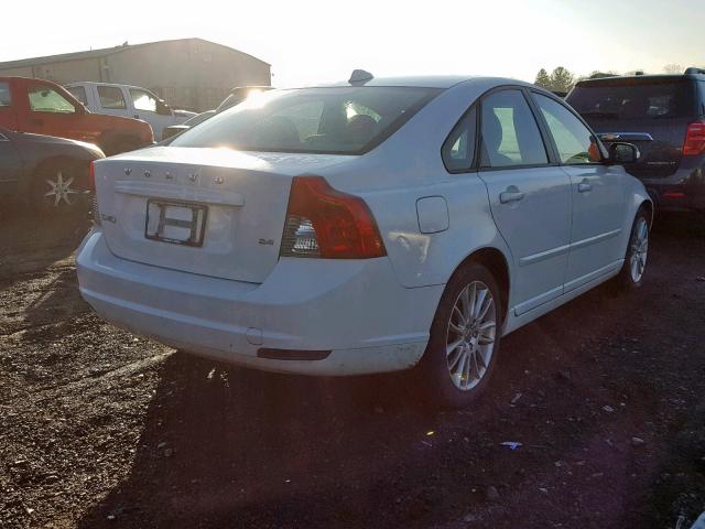 YV1MS390792460882 - 2009 VOLVO S40 2.4I WHITE photo 4