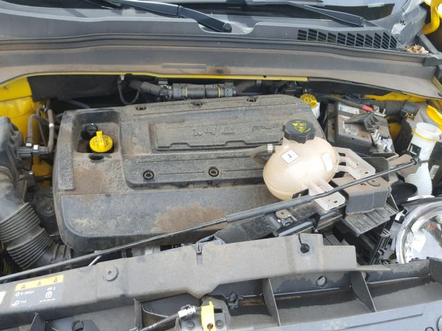 ZACCJAAW8GPD58664 - 2016 JEEP RENEGADE S YELLOW photo 7