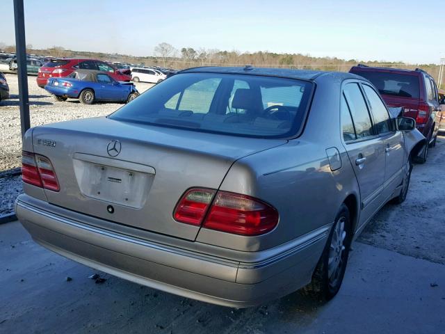 WDBJF65J9YB006823 - 2000 MERCEDES-BENZ E 320 GOLD photo 4