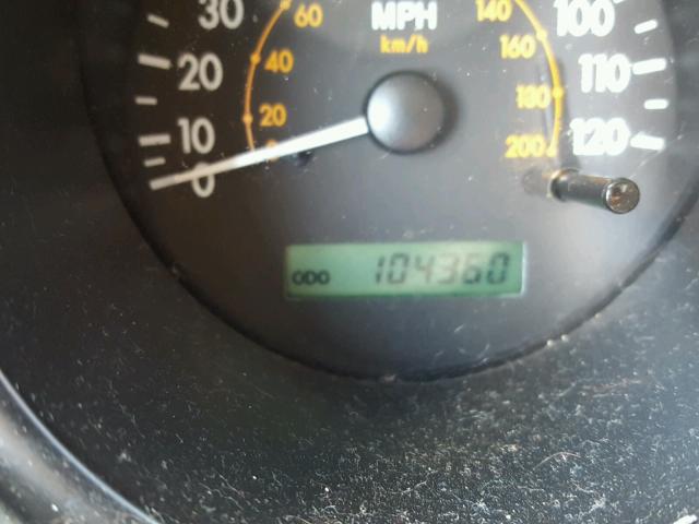 KL1TD52665B347285 - 2005 CHEVROLET AVEO BASE Қызыл фото 8