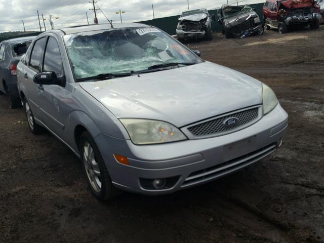 1FAHP38Z66W183113 - 2006 FORD FOCUS ZX4 SILVER photo 1