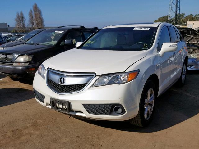 5J8TB3H32FL015132 - 2015 ACURA RDX BASE WHITE photo 2